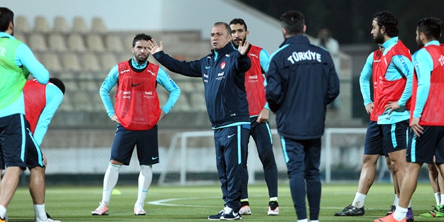 Milli takımdan 3 isim birden ayrılıyor