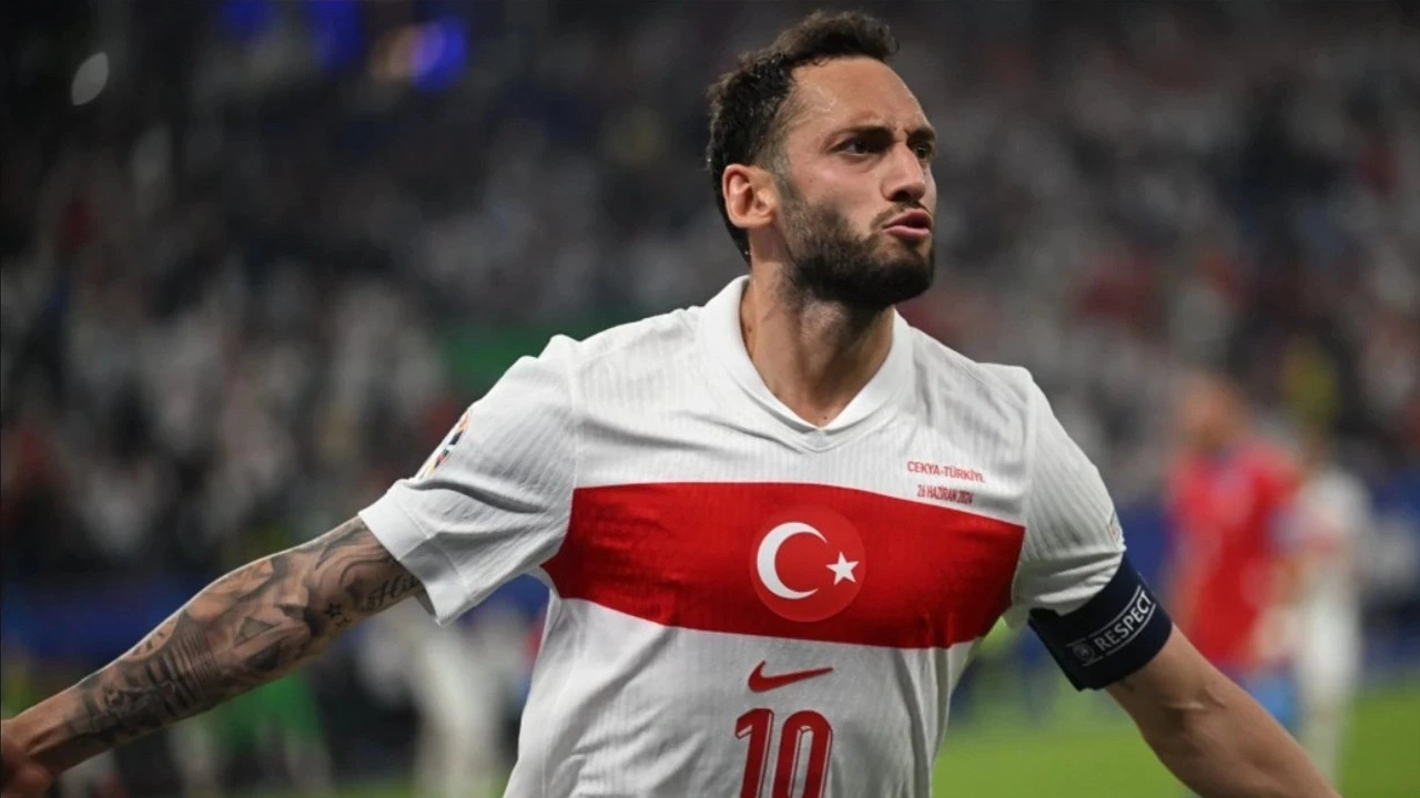 Milli Takım’ın Maestro’su 100’üncü maçına çıkacak: Hakan Çalhanoğlu ‘Dalya’ yapıyor