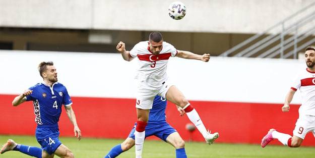 Milliler Moldova'yı rahat geçti