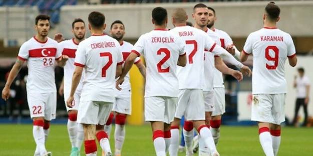 Millilerin forma numaraları belli oldu!