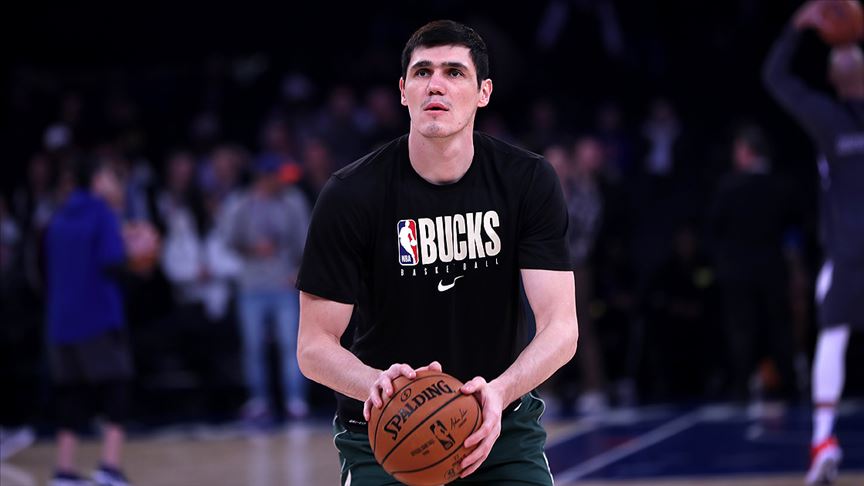 Milwaukee Bucks, Ersan İlyasova'nın yardımıyla kazanmaya devam ediyor