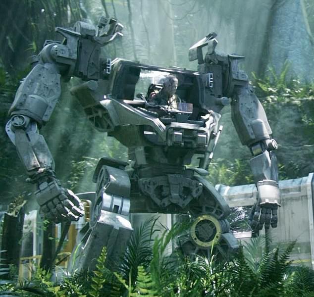 Milyarder işadamının 'dev robotu' askeri operasyonlarda kullanılabilir