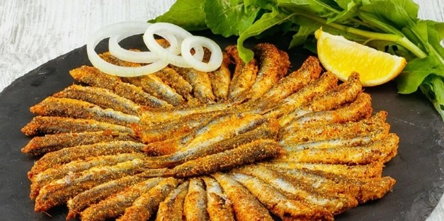 Milyonlar aynı hatayı yapıyor! Balığın yanında sakın roka yemeyin