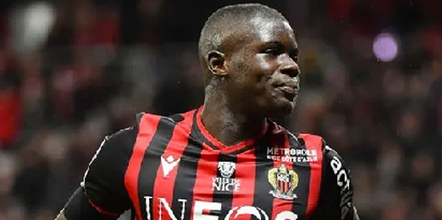 Milyonlar merakla bekliyordu! Galatasaray'dan Beşiktaş'a yılın çalımı! Sezon sonu gelecek...