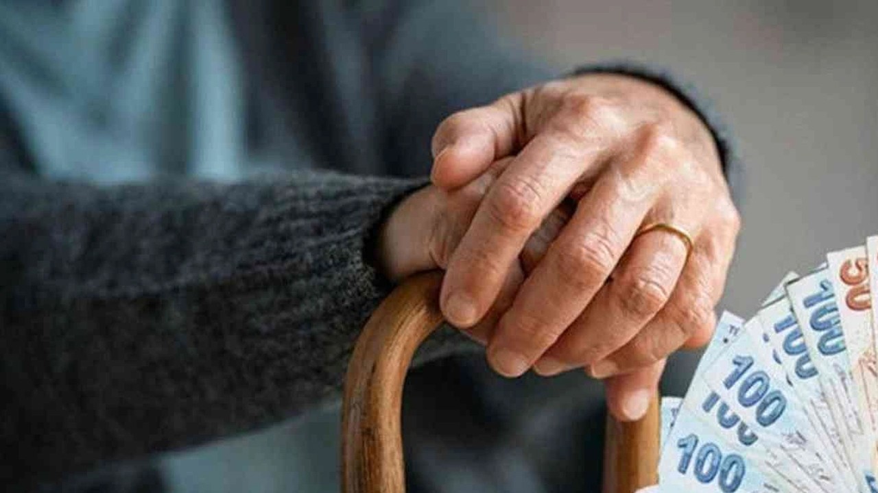 Milyonlarca çalışan ve emekliye müjde! Maaş farkına düzenleme geliyor