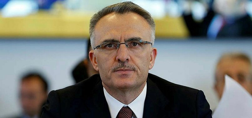 Milyonlarca emekli bekliyordu! Bakan duyurdu