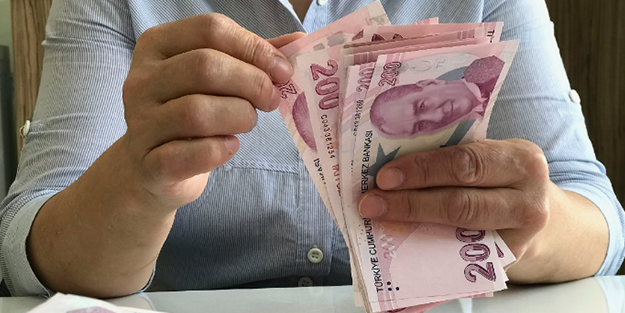 Milyonlarca emekli merakla bekliyordu! O rakam artık kesinleşti