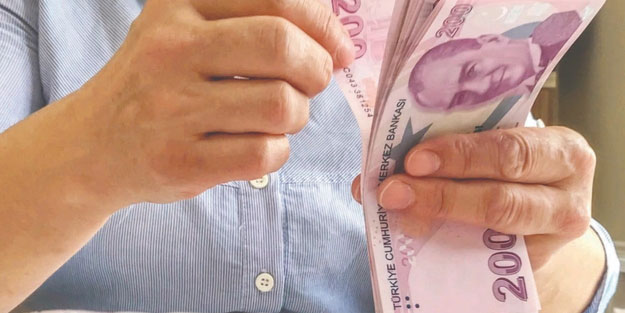 Milyonlarca emekliye son dakika haberi verildi! Şok iddia: Emekli maaşlarına 1.708 TL zam