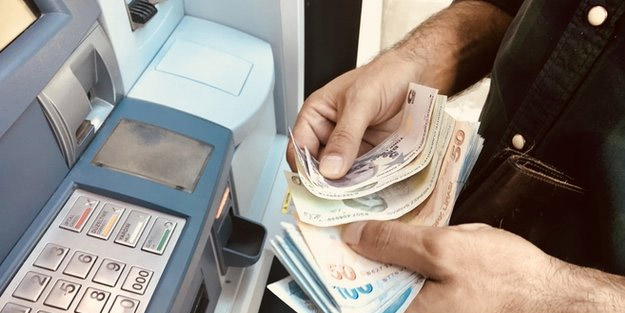 Milyonlarca memur ve memur emeklisinin gözü kulağı yarın açıklanacak enflasyon rakamında: Zam senaryoları