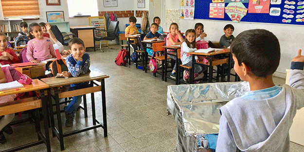 Milyonlarca öğrenci için tatil bitti! Ders zili yarın çalıyor!