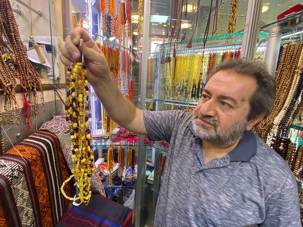 Milyonlarca yıllık taşlar kullanılıyor! Fiyatı cep yakıyor