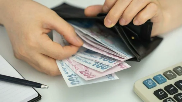 Milyonları heyecanlandıran haber geldi! Asgari ücret, o bomba seviyeye yükselecek