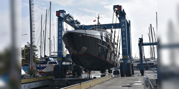 Milyonluk yatlar nasıl taşınıyor?