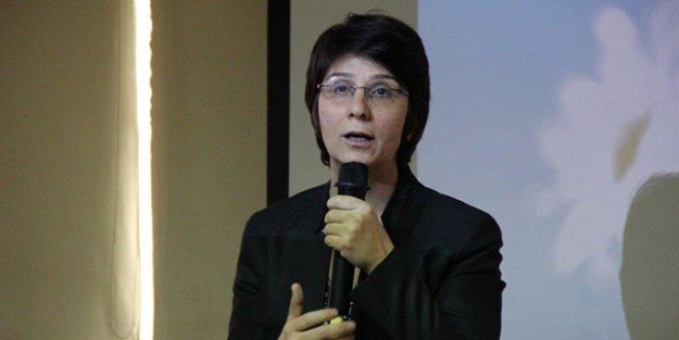 Mimarlar Odası'nın 'saray yalanları' biriminin şefi: Tezcan Karakuş Candan