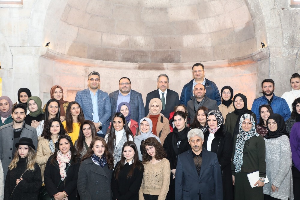 Mimarlar Sanat Galerisi’nde Buluştu 