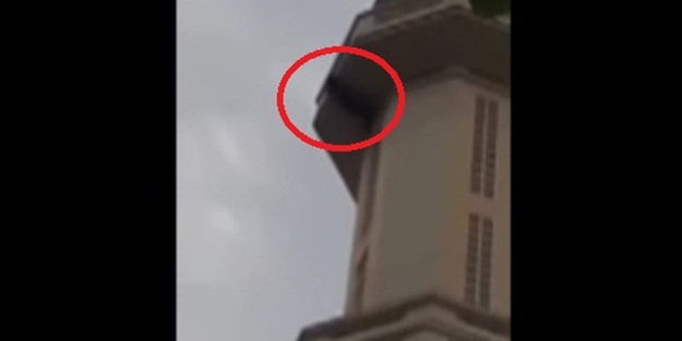 Minareye tırmanırken yere böyle çakıldı - VIDEO
