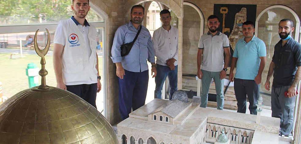 Minia Kudüs tırını ziyaret eden Adanalılar: Kudüs daima gündemimizde olsun