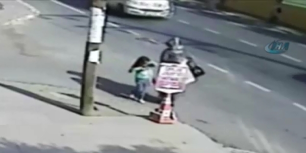 Minibüs, 3 yaşındaki küçük kızın ayağını kopardı