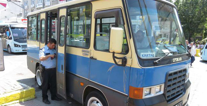 Minibüs 'kahya'larına operasyon: 14 kişi gözaltında
