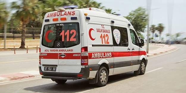 Minibüs şarampole devrildi... Çok sayıda yaralı var