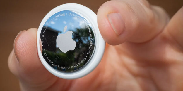 Minicik AirTag dünyanın öbür ucundaki valizi buldu