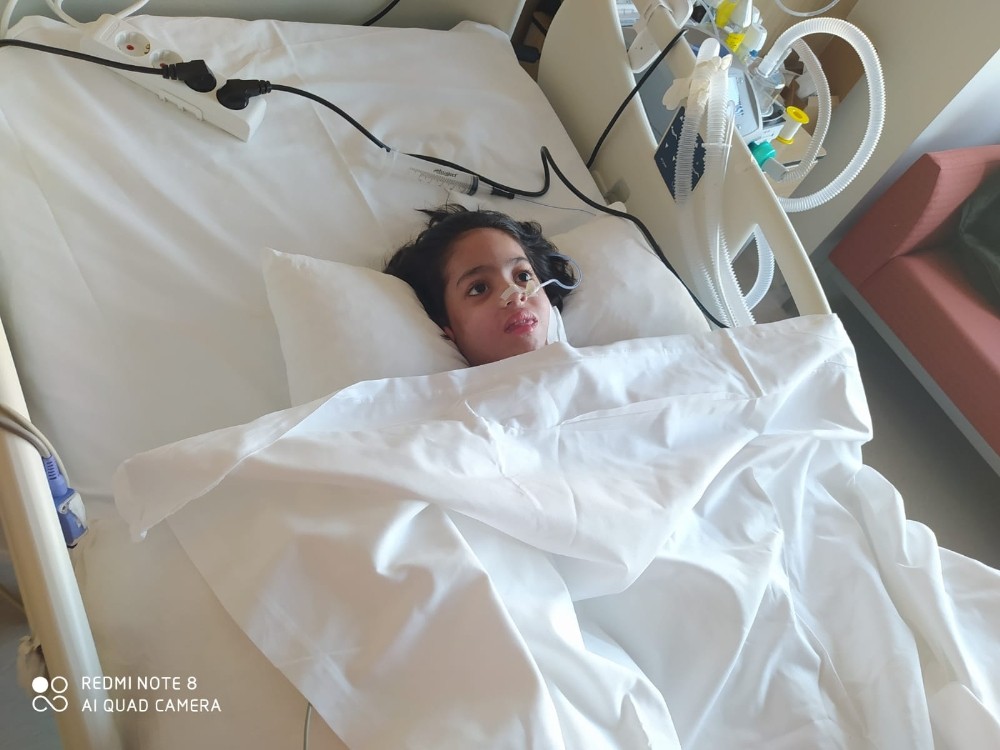 Minik Cevahir gözlerini açtı 