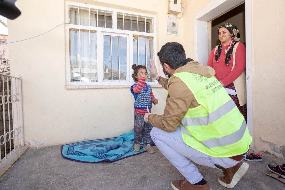 Minik Ezgi’nin talebine Kaymakam Aslan sessiz kalmadı 