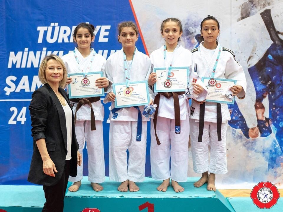 Minik judoculardan hızlı başlangıç 