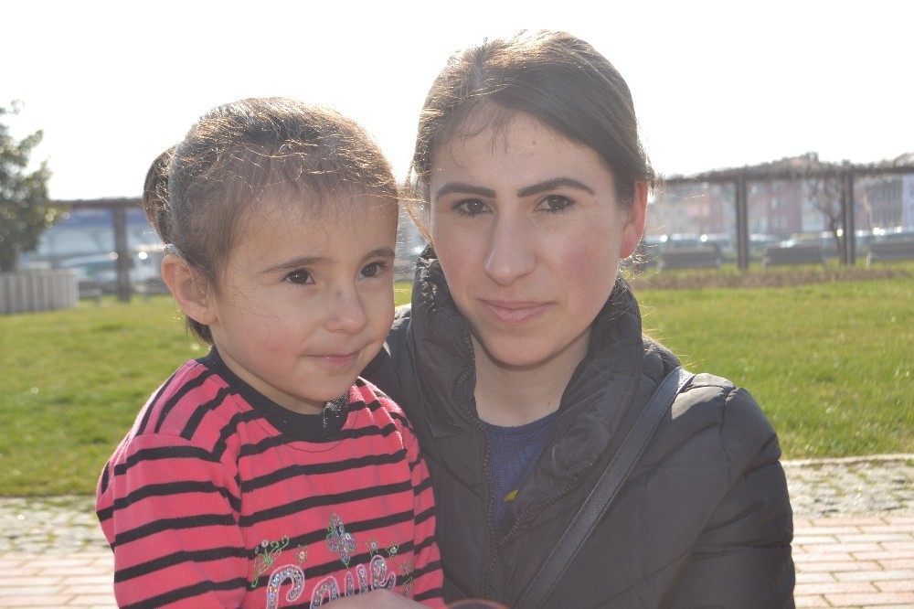Minik Kelime artık duyabiliyor 