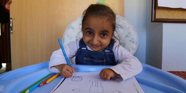 Konya'daki minik kızın yaşını öğrenen inanamıyor