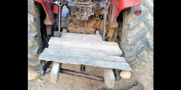 Minik Mesut, düştüğü traktörün altında kalarak öldü