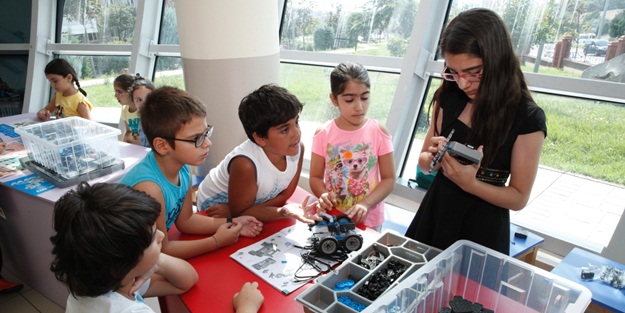 Minik mucitlerin hayalleri gerçeğe dönüşüyor