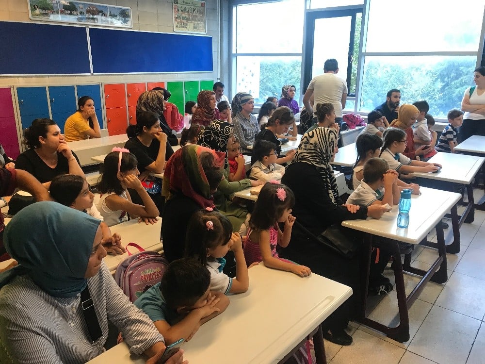 Minik öğrenciler için uyum haftası başladı 
