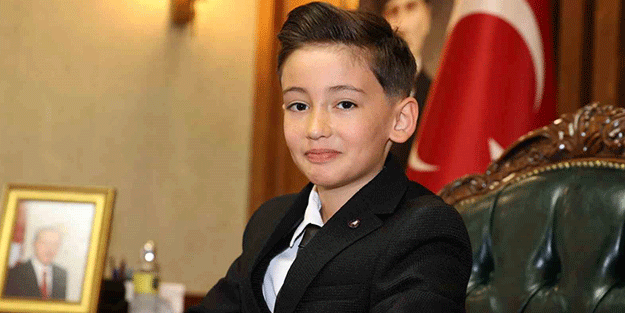 Minik Valinin ilk talimatı bakın ne oldu!