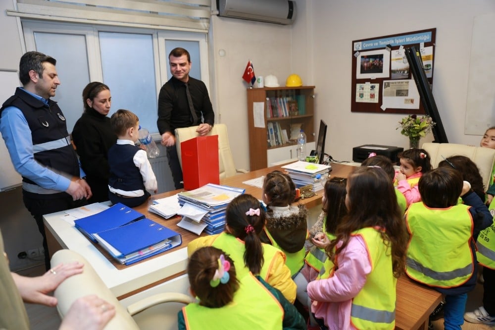 Minikler belediyede 