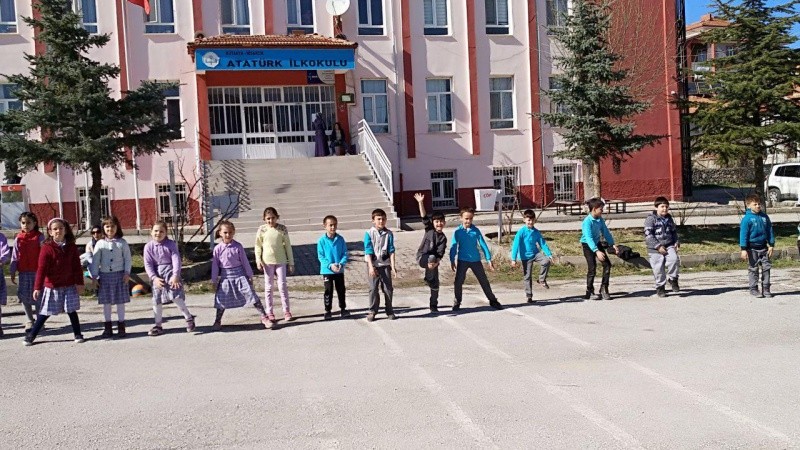 Minikler sağlık için spor yapıyor 