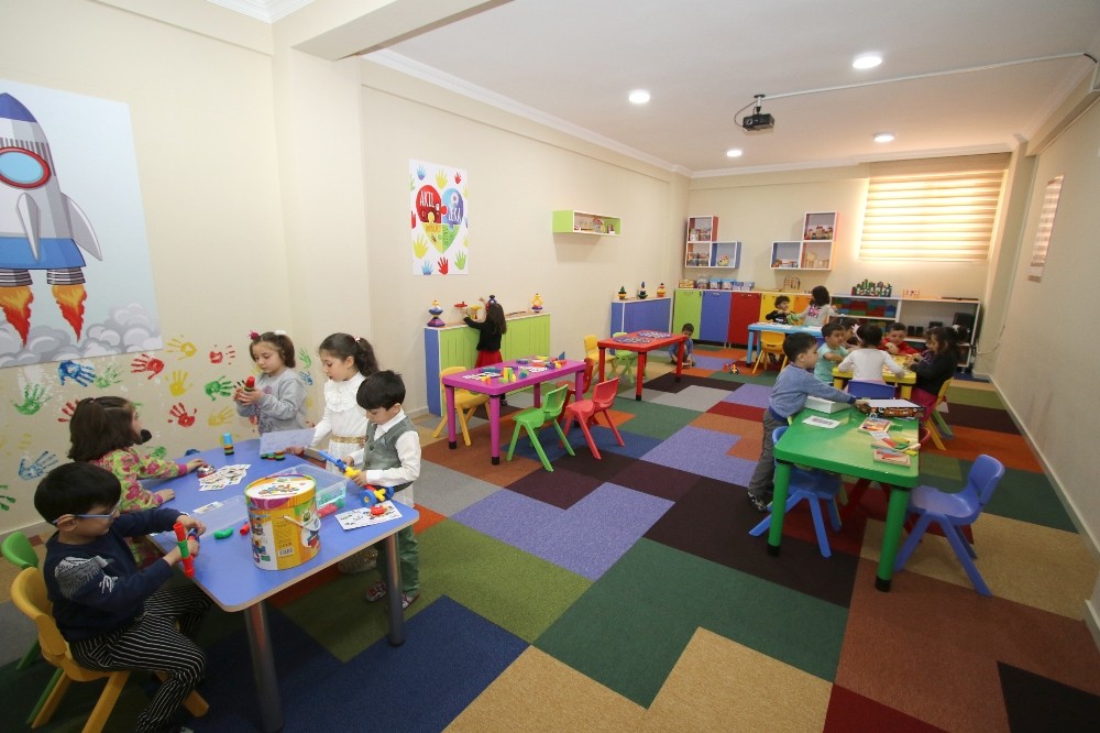 Miniklere akıl oyunları ve lego atölyesi 