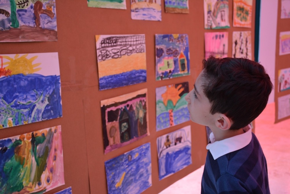 Miniklerin hayal güçleri bu sergide hayat buldu 