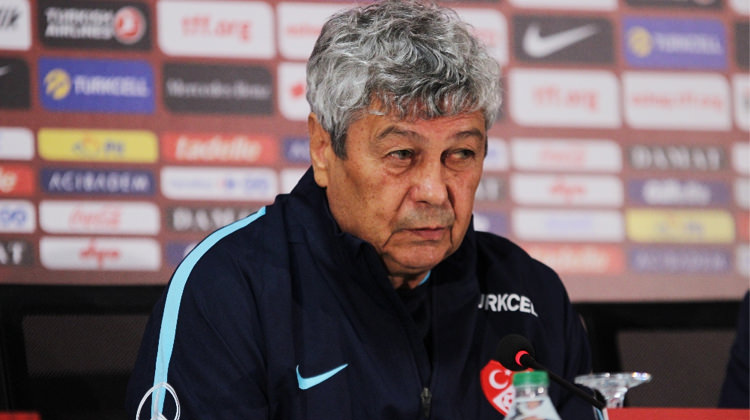Mircea Lucescu'ya sert eleştiri! 'Görevine son verilmeli'
