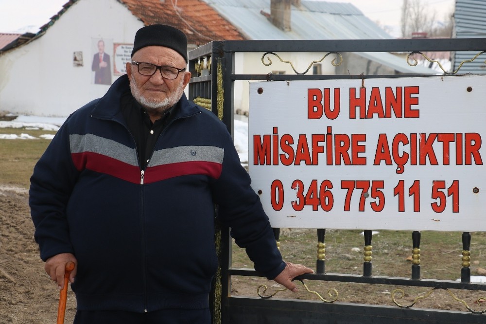 Misafire hasret yaşıyor 