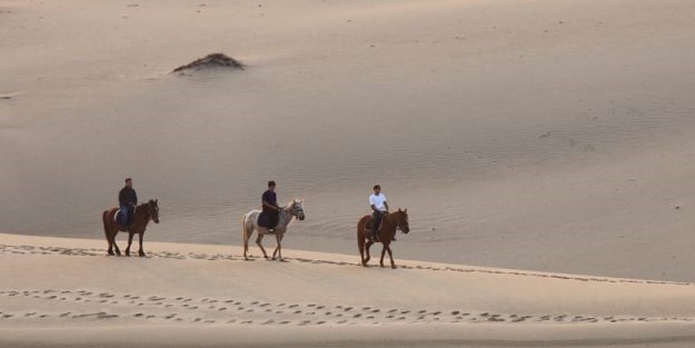 Mısır çölleri değil, Antalya Patara'sı