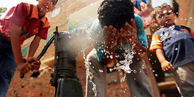 Mısır yanıyor: 76 ölü