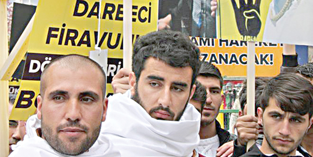 Mısır için Kefenli yürüyüş