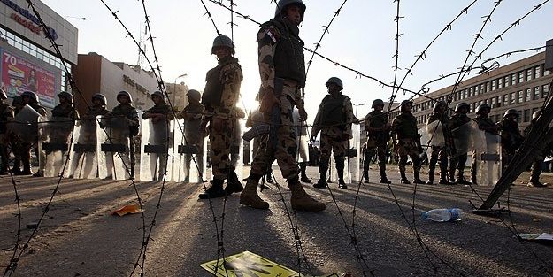 Mısır cuntası geriye enkaz bırakacak