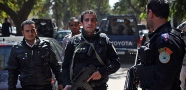 Mısır'da bombalı saldırıda 3 kişi öldü, 12 kişi yaralandı