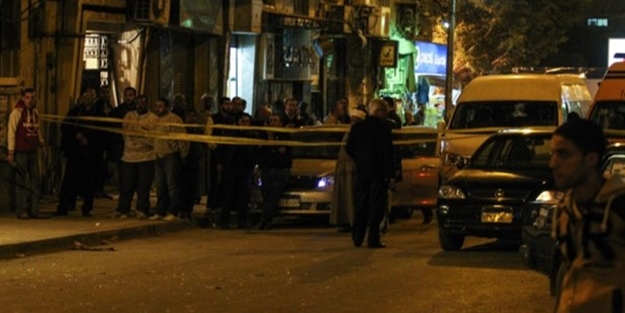 Mısır'da bombalı ve silahlı saldırılar
