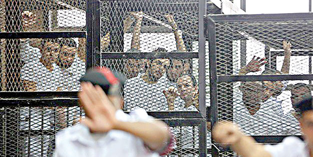 Mısır’da darbe karşıtlarından “3’üncü dalga” açlık grevi