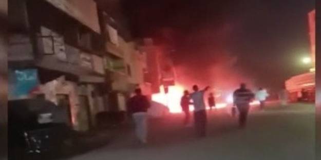 Mısır'da feci yangın: Onlarca araç alevlere teslim oldu!