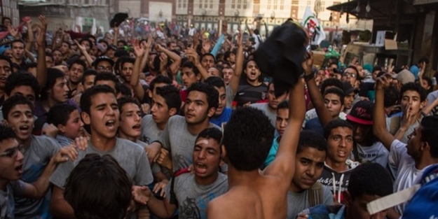 Mısır'da gösteriler devam ediyor - FOTO