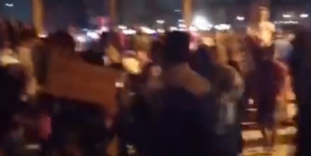 Mısır'da protestolar yeniden alevlendi! Halk sokaklara döküldü